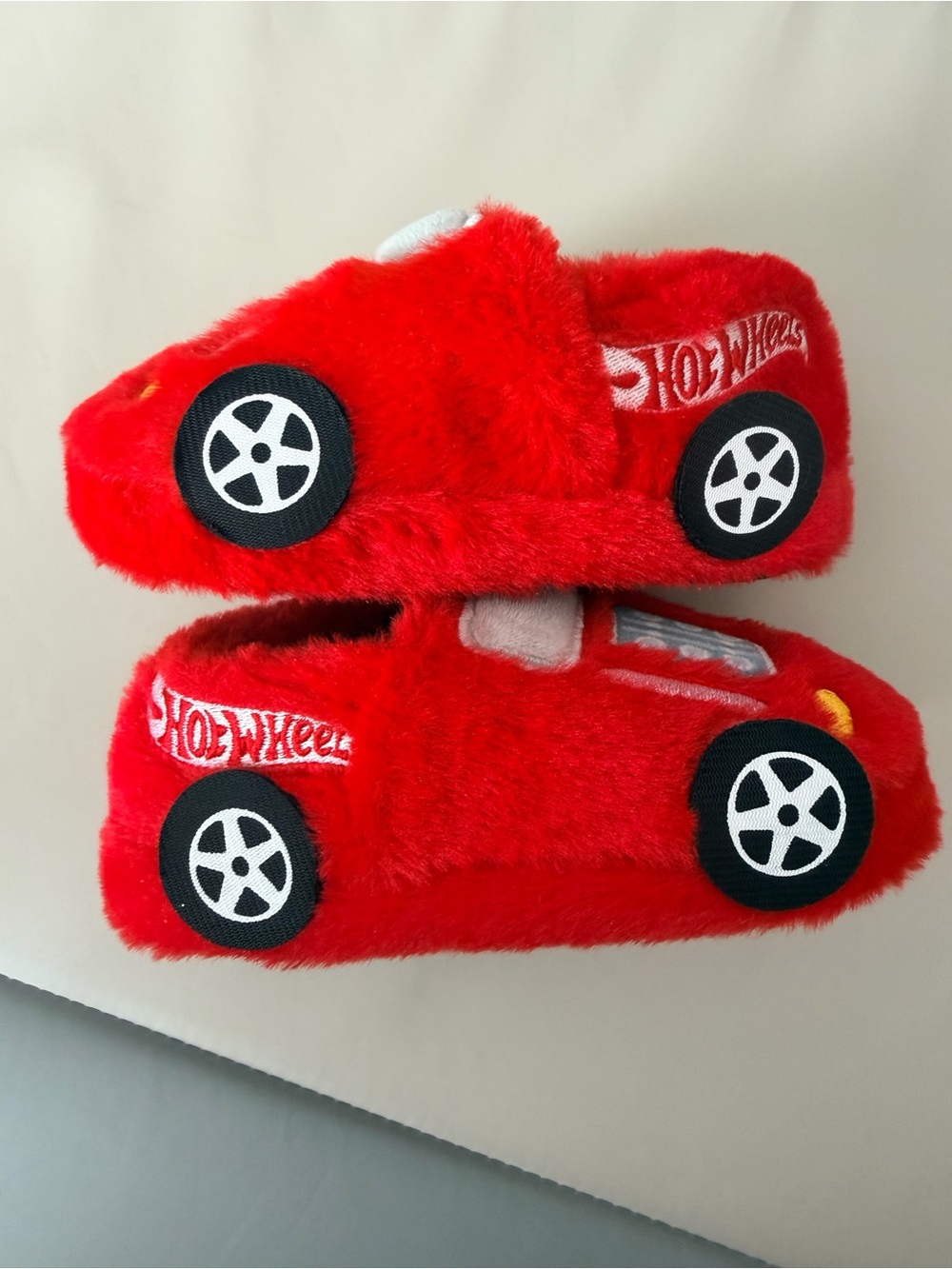Hot Wheels Plush Red Race Car Toddler Slippers in Size: 7/8